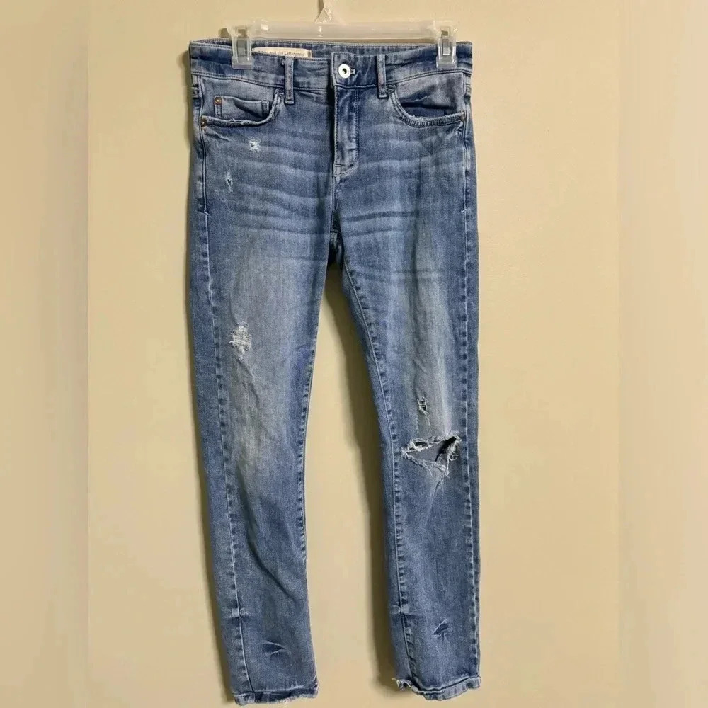 Pilcro and the Letterpress Slim Boyfriend Fit Blue Jeans Size 25 Distressed
